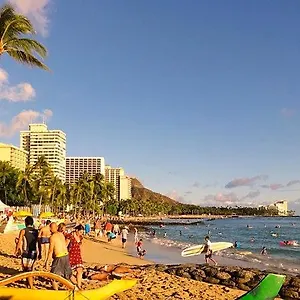 Aqua Aloha Surf 3*, Waikiki United States